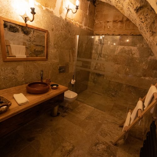 TERRACOTA DELUXE ODA 102